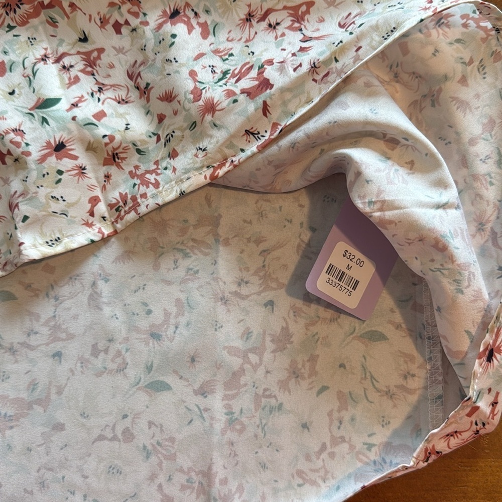 Multicolored Sleeveless Pleated Blouse with Bib Collar Size M - Picture 2 of 4